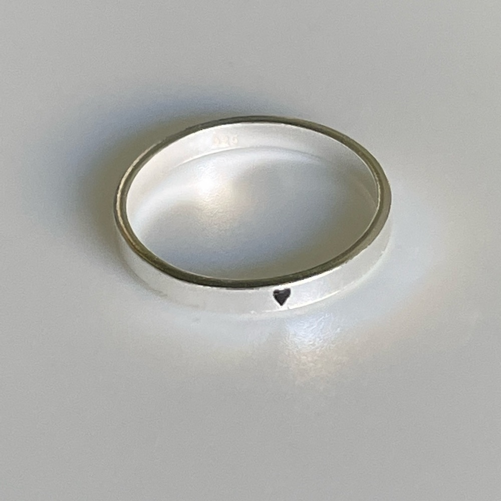 Sterling Silver Heart Ring - Picture 6 of 11